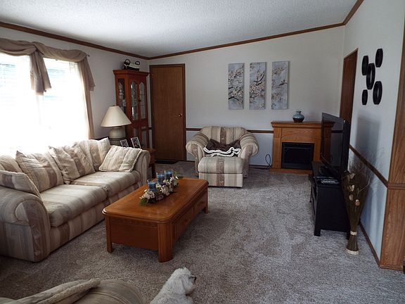 3rd image of 7803 Quail Run West SE
