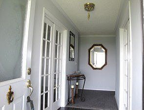 3rd image of 10233 Echo Ln