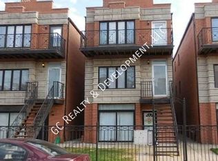 2453 W Arthington St #2, Chicago, IL 60612