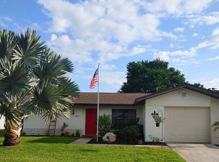 8021 Pequena Dr, Port Richey, FL 34668