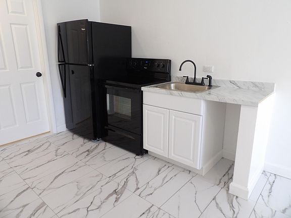 3rd image of 6287 Gun Club Rd