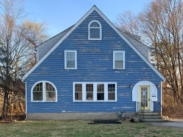 823 Market St, Rockland, MA 02370