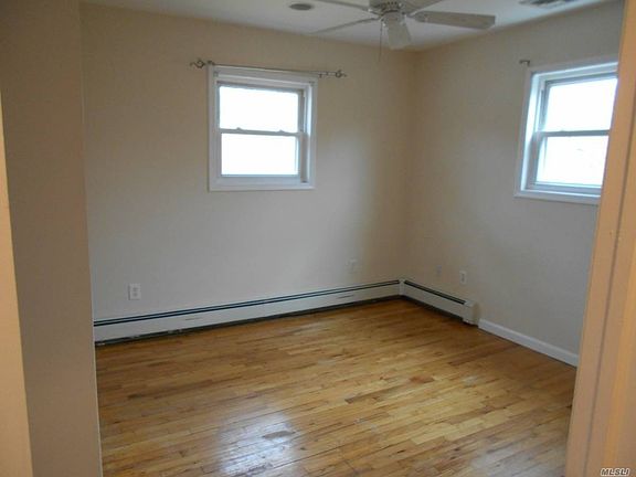 4th image of 1871 Julia Goldbach Ave