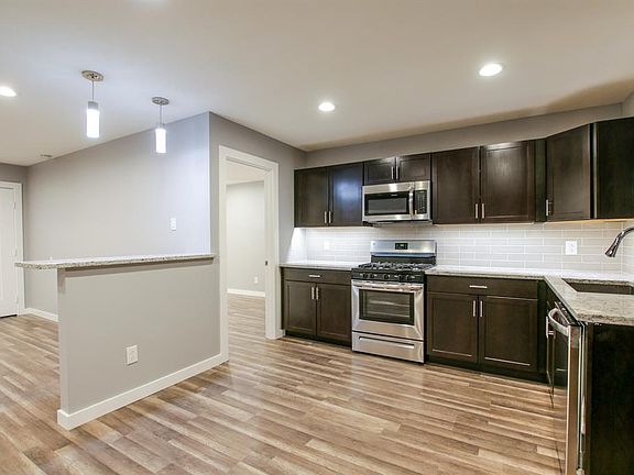 5th image of 4521 Cornell Dr