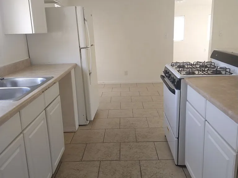 73542 Didsbury Dr — Photo 5