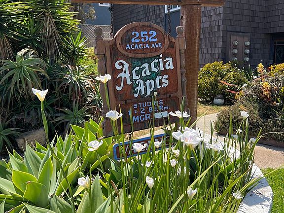 2nd image of 252 Acacia Ave APT 113