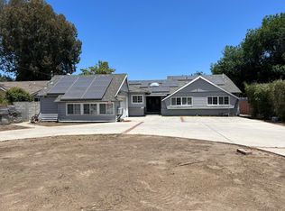 23227 Burbank Blvd, Woodland Hills, CA 91367