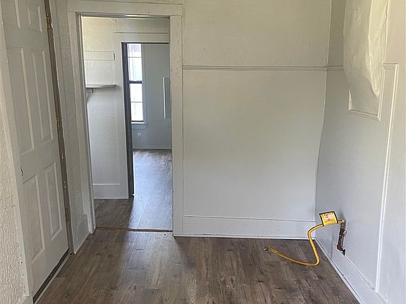 5th image of 315 NW 1st St