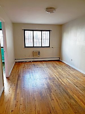 1st image of 335 Menahan St Floor 2