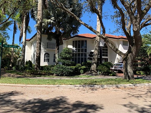 3rd image of 16540 NW 84th Ave