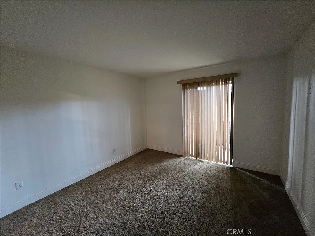 1 bed, 650 sqft, $1,950 — Photo 2
