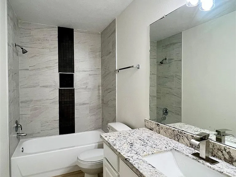 2606 Atwood Glen Ln — Photo 38