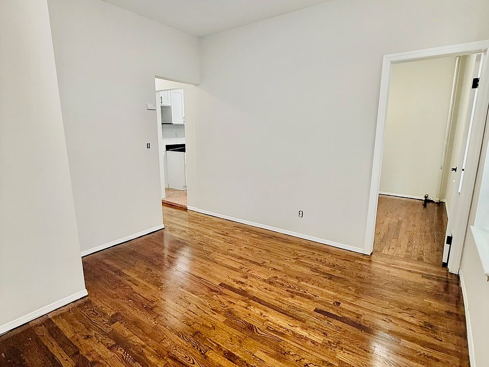 1st image of 230 W 24th St APT 5R