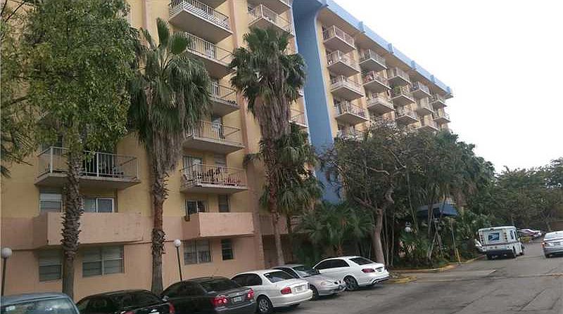 1st image of 801 NW 47th Ave APT W610