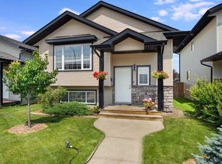 182 S Jaspar Cres, Red Deer, AB T4P0G9