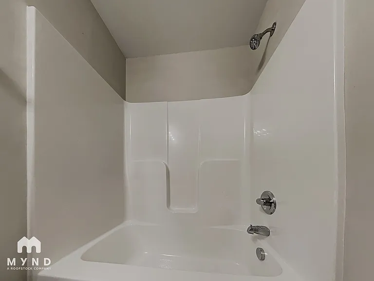 157 McKinnon Ave NE — Photo 15