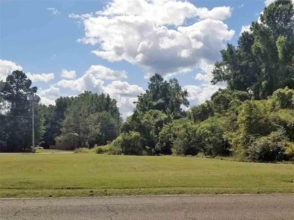 445 Archwood N, Jackson, TN 38305