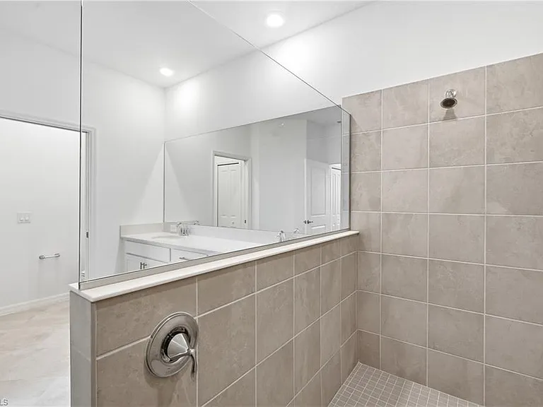 15918 Green Acres Ave #4521 — Photo 22