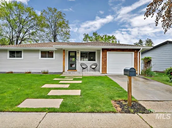 2920 N Arthur St, Boise, ID 83703