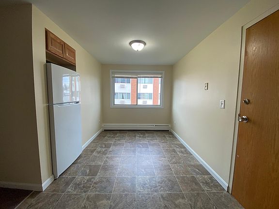 2nd image of 200 Vincent Ave #22
