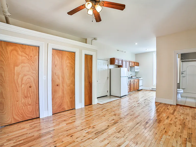 176 North St #6 — Photo 12