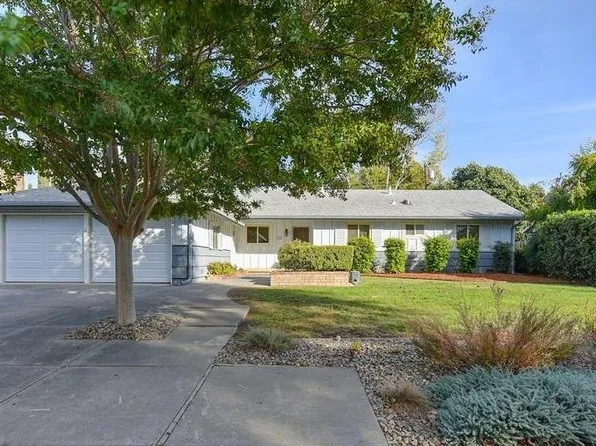 746 Hawthorn Ln, Davis, CA 95616