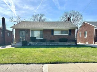 20447 Strathmoor St, Detroit, MI 48235