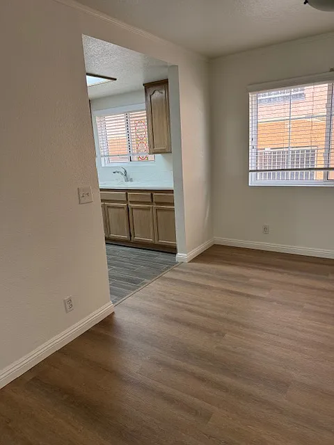 1 bed, $2,100 — Photo 4
