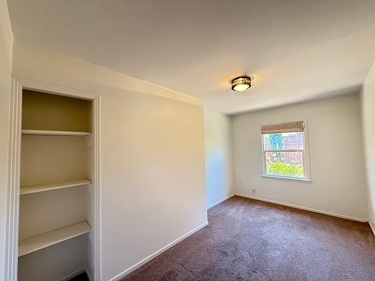 3940 W Rincon Ave — Photo 12