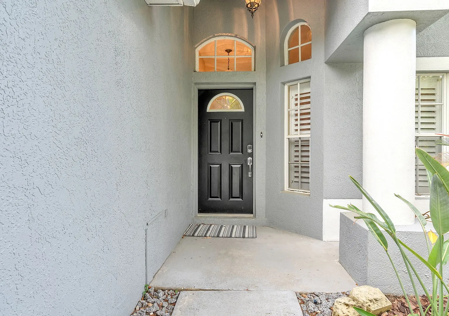 Elegant 3BD/2BA Pool Home, In Beautiful Community and Walkable Amenities — Photo 3