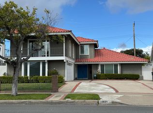 1521 W San Lorenzo Ave, Santa Ana, CA 92704