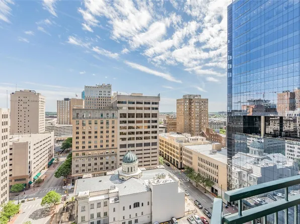 500 Throckmorton St APT 1411, Fort Worth, TX 76102