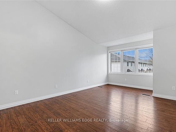 4th image of 1375 Stephenson Dr #15
