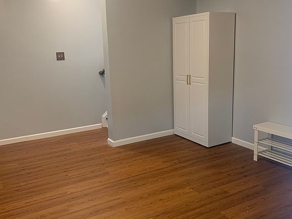 5th image of 10334 Lantern Ln #1