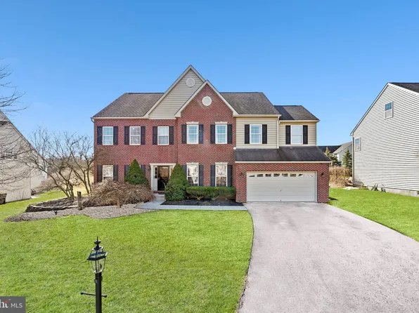 7 Camelot Way, Harleysville, PA 19438