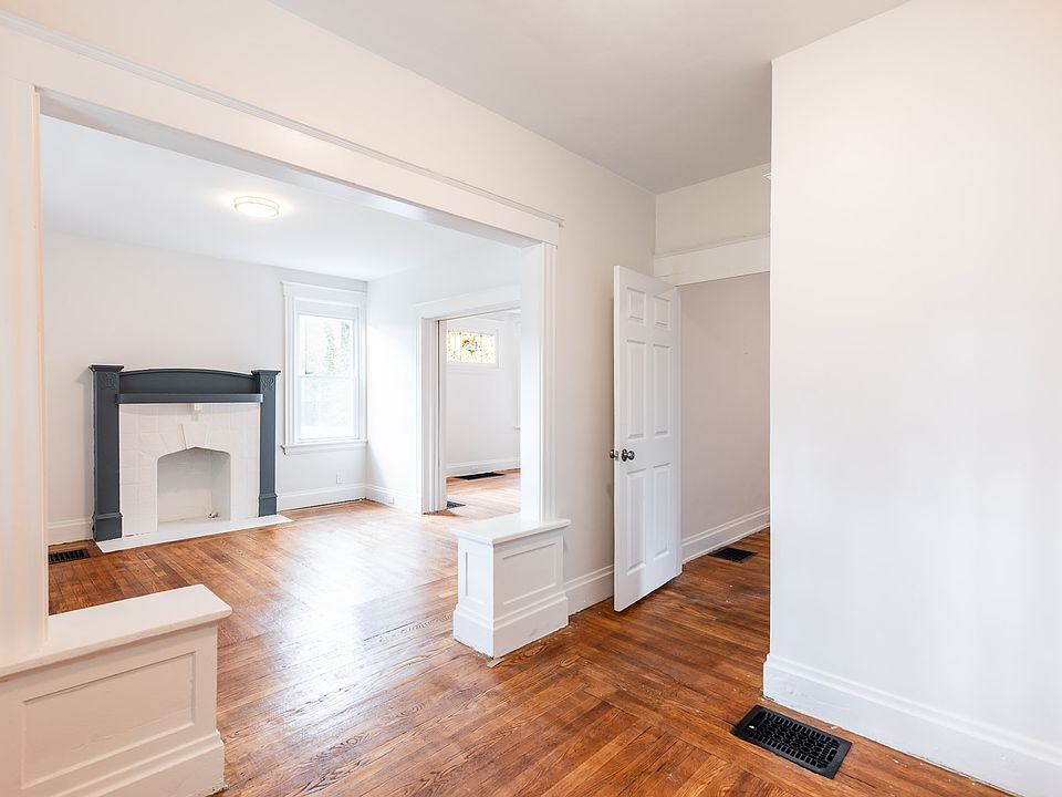 1st image of 816 Cleveland Ave #1
