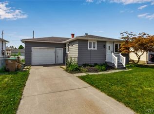 27 Basswood Dr, Cheektowaga, NY 14227