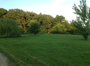 363 Hanging Rock Rd, Flora, IL 62839