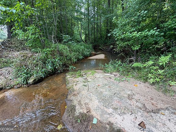 2nd image of Cochran Rd