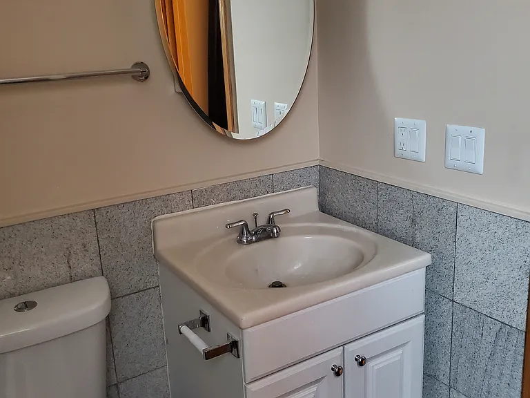 4840 N Sheridan Rd #2 — Photo 15
