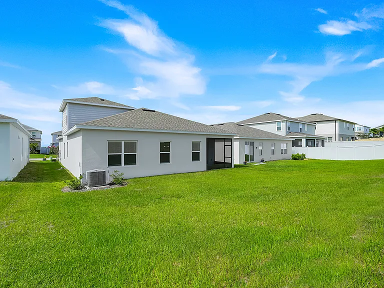 1210 Whispering Ln — Photo 47