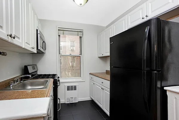 Rented by Corcoran | media 17