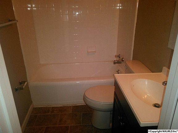 3rd image of 200B Triana Blvd NW