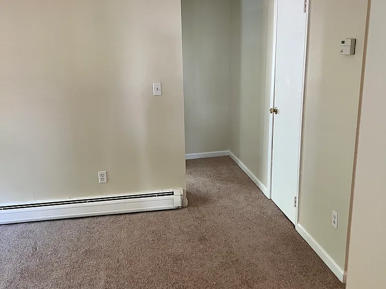 10 Mandeville Ave #12 — Photo 12