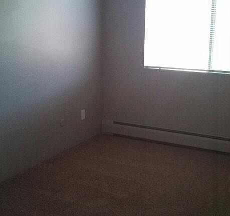 5th image of 527 W Alder St APT D306