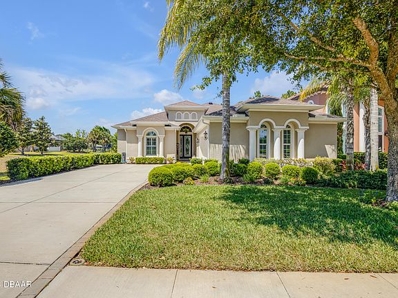 4th image of 6 Emerald Lake Dr