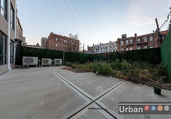 5th image of 256 E 28th St #4A