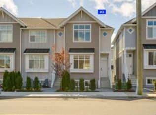10480 Resthaven Dr #3, Sidney, BC V8L3H6