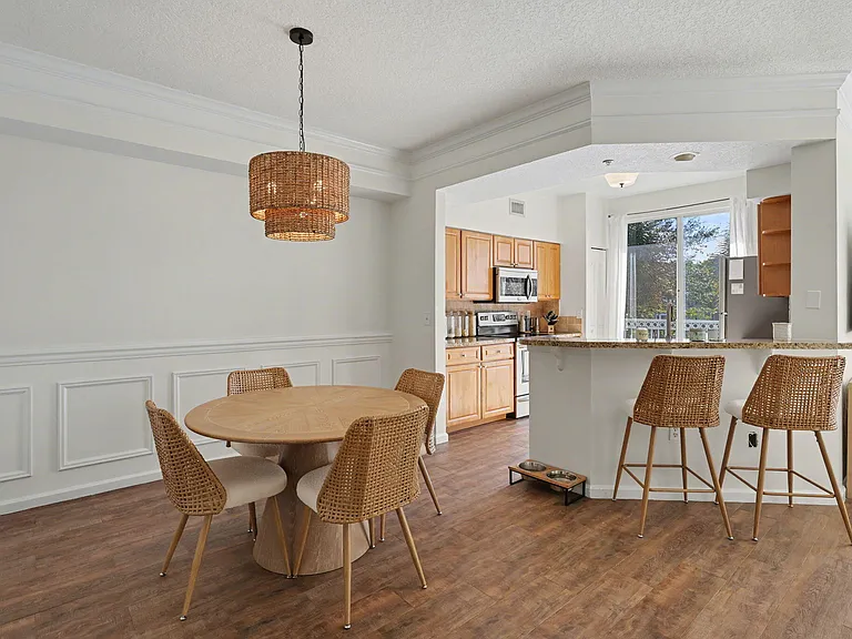 2044 Alta Meadows Ln #1809 — Photo 9