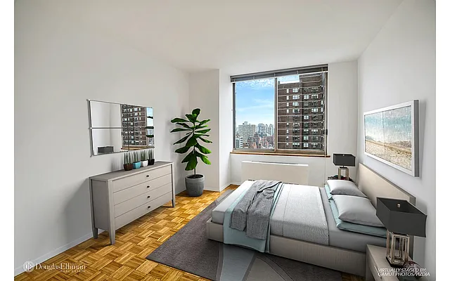 Sold by Douglas Elliman | media 8